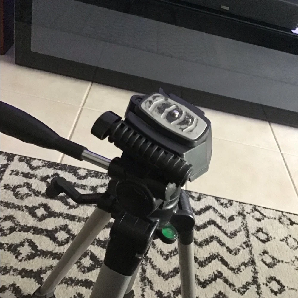 Ambico Tripod